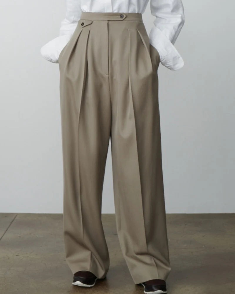 Pantalones Di Capri
